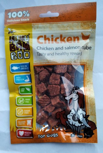 HUHU kuřecí kostky s lososem 75g HUHU kuřecí kostky s lososem 75g